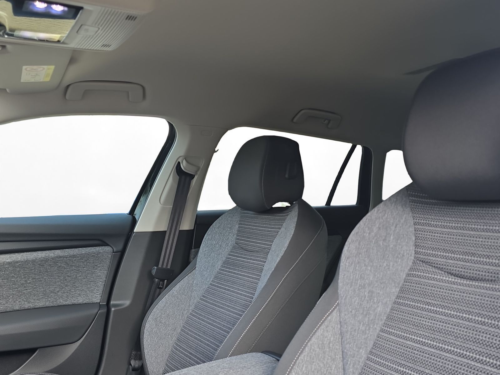 Skoda Superb - Bild 11
