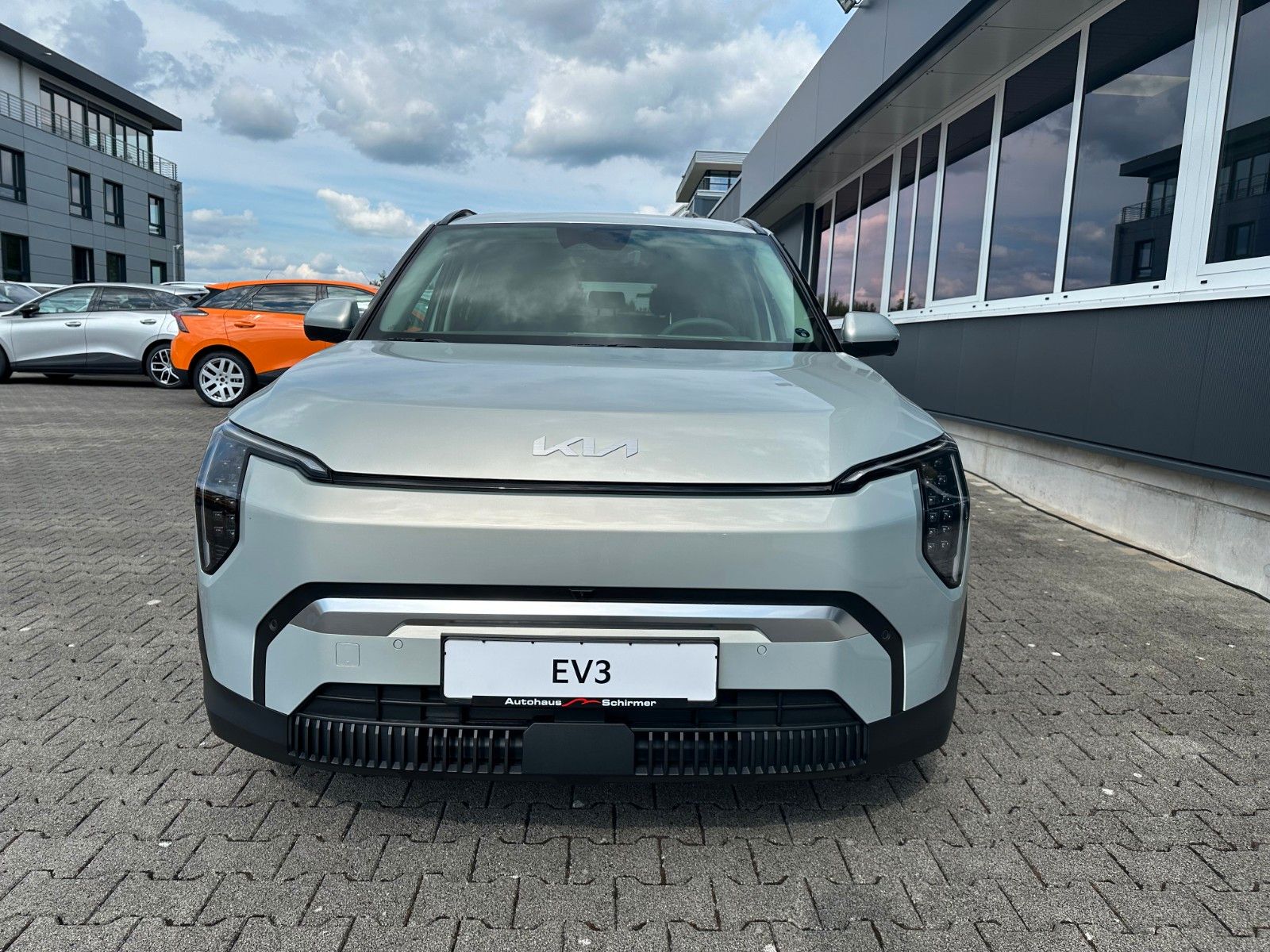 Fahrzeugabbildung Kia EV3 81.4 EARTH WIC UPG DWP