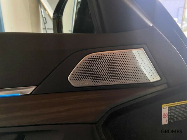 Fahrzeugabbildung Peugeot 508 SW Hybrid 225 GT Pano ACC Night Vision