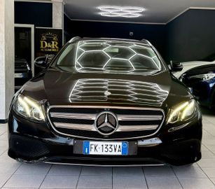 Mercedes E 220 - 2