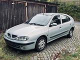 Renault Megane,Tüv neu, Klimaservice neu, ... - gebrauchte Renault Megane aus dem Jahr 2002