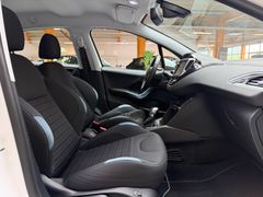 PEUGEOT 208 Allure|SHZ|PDC|BT|USB|Klimaanlage|Tempomat