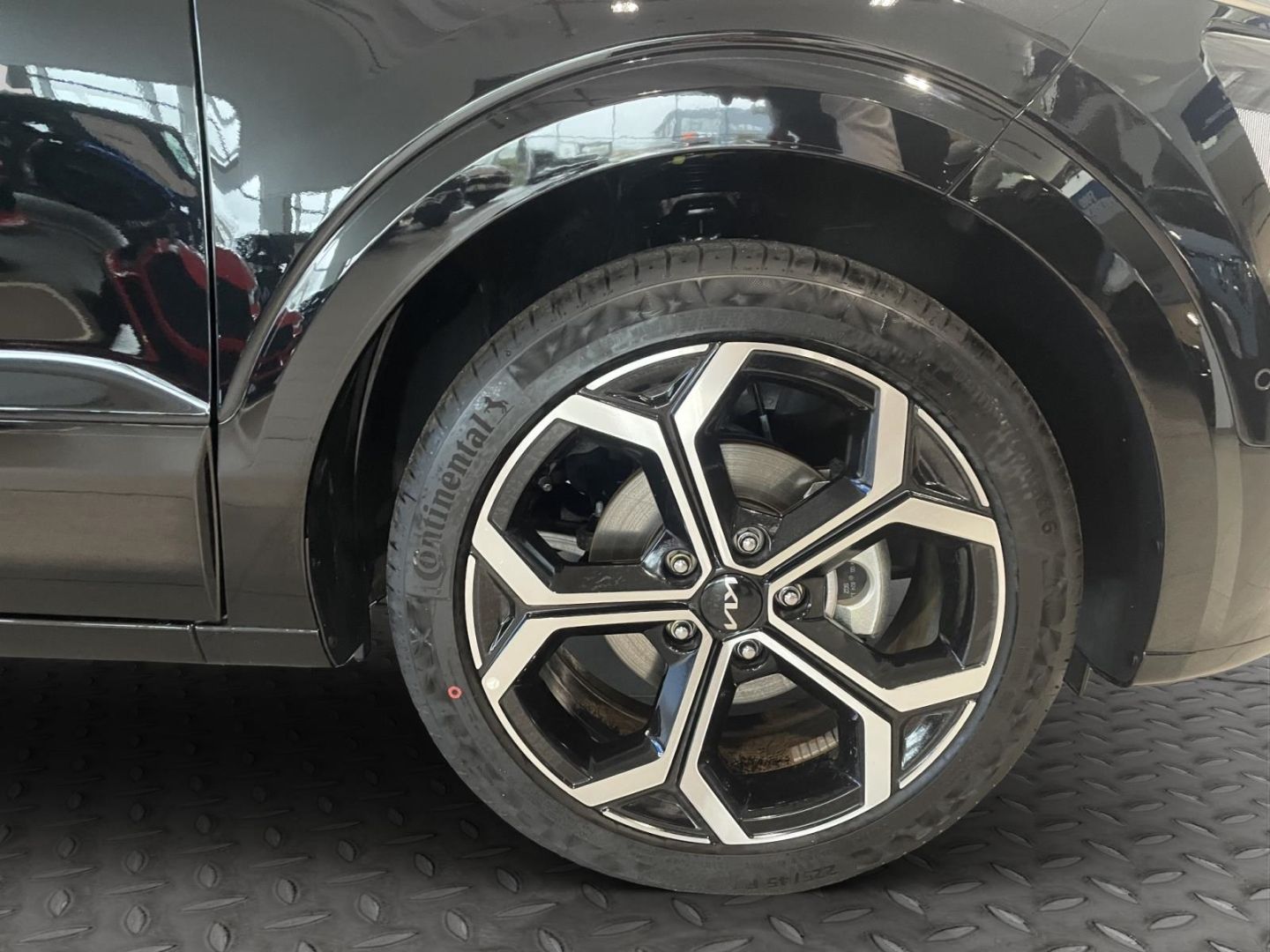 Fahrzeugabbildung Kia Niro Hybrid Spirit HUD Navi HarmanKardon Klimasi