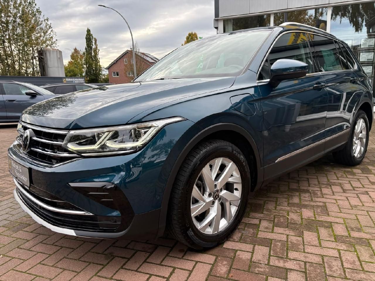 Volkswagen Tiguan Elegance eHybrid AHK-APP-Matrix LED-Cam imagem 2