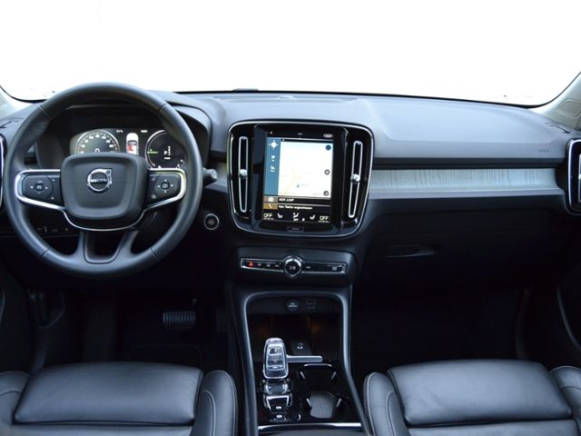 XC40 T5 Plug-In Hybrid Inscription VOLL/AHK/STAN