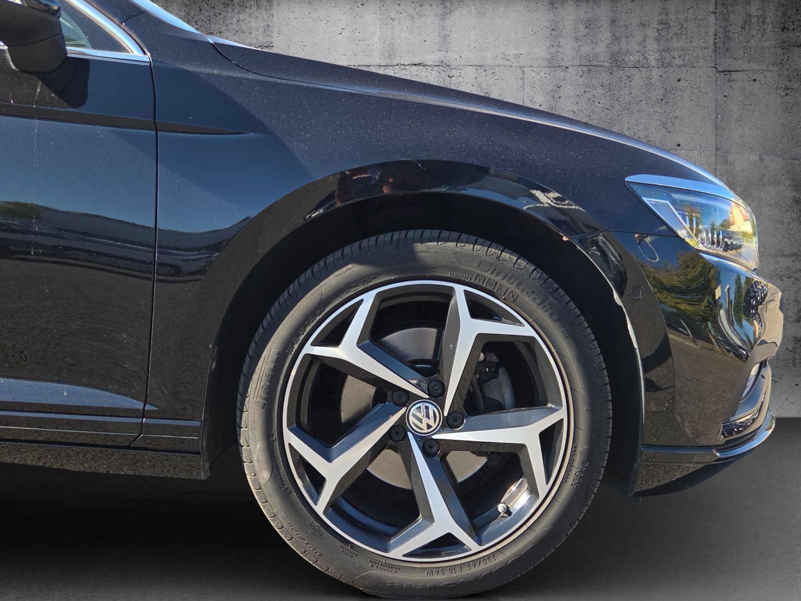 Passat Variant Business 2.0 TSI OPF 140kW DSG