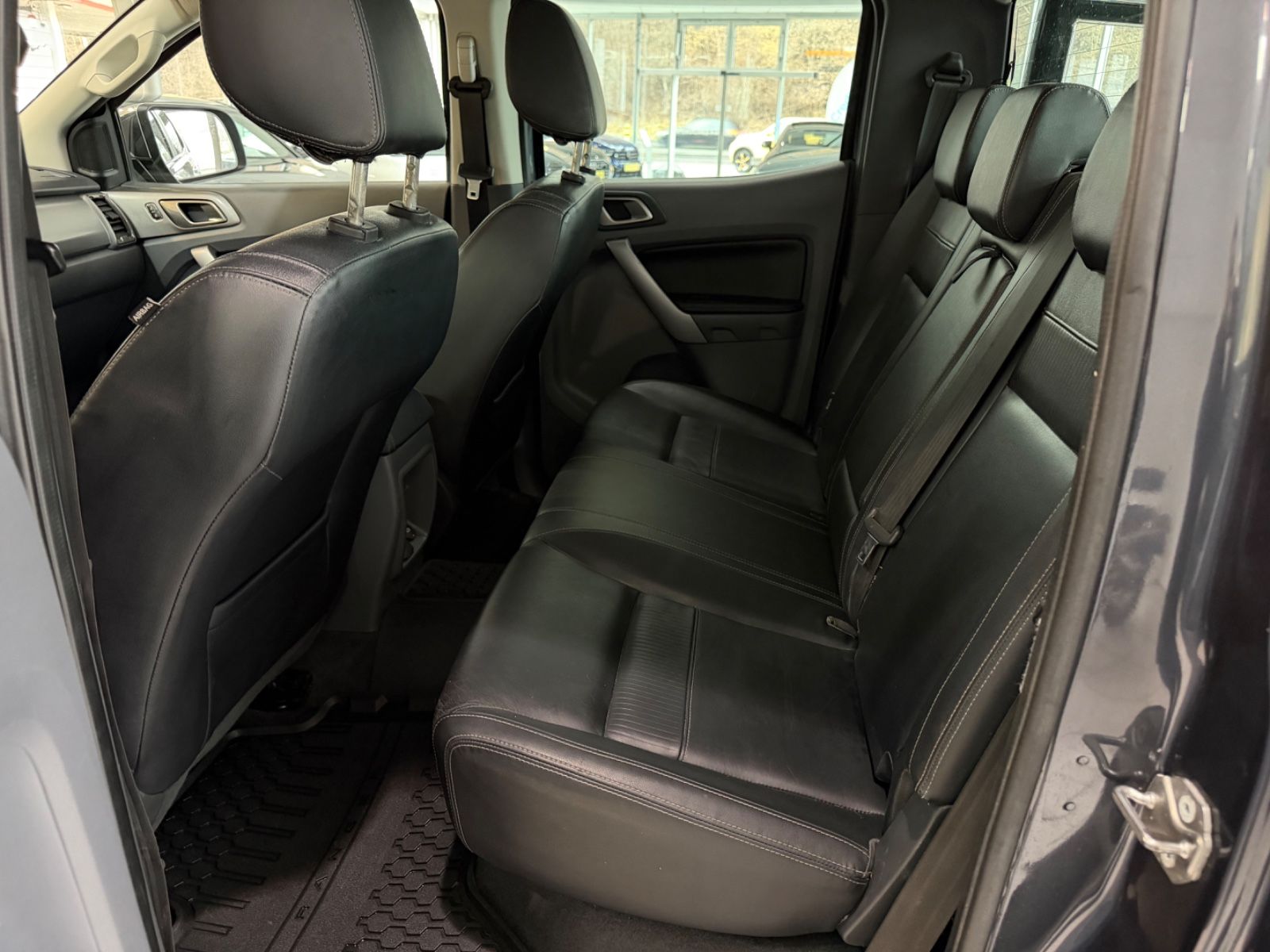 Fahrzeugabbildung Ford Ranger Limited Doppelkabine 4x4