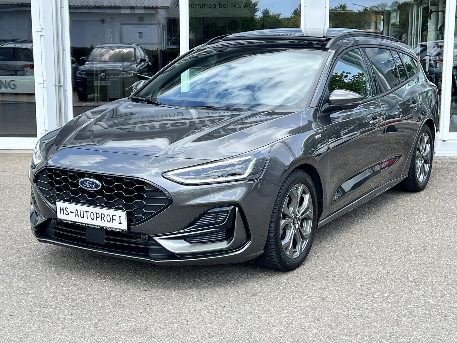 Ford Focus ST-Line X App Navi Lane-Assist Kamera uvm.