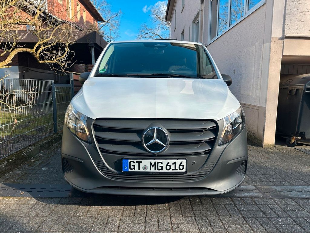 Mercedes-Benz Vito 114 CDI Tourer PRO Lang*AUTOM*AHK*8SITZE*