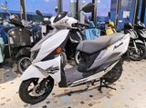 Suzuki AVENIS 125 TOP PREISLEISTUNG ab 16 J. fahrbar - SUZUKI T 125