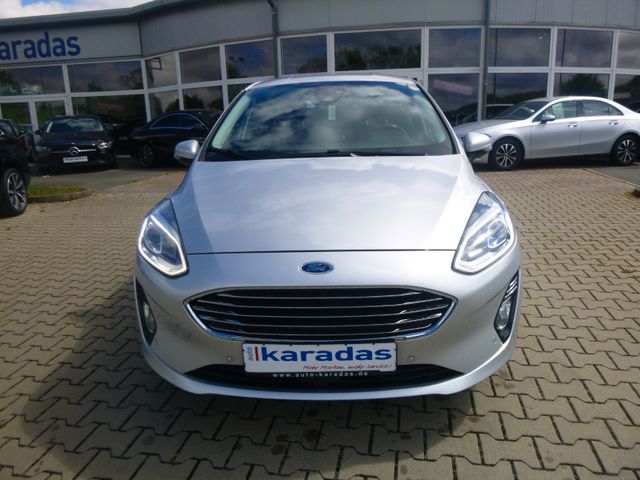 Fahrzeugabbildung Ford Fiesta 1.0 Titanium >55.800KM/Kamera/Navi/Sitzh<