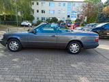 Mercedes-Benz E 200 E 200 - Mercedes-Benz E 200 aus 1995