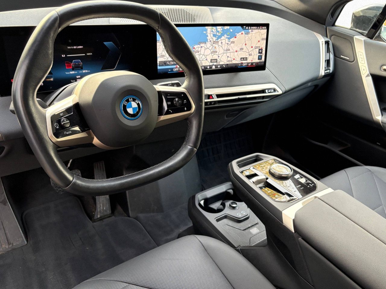 BMW iX - Bild 14