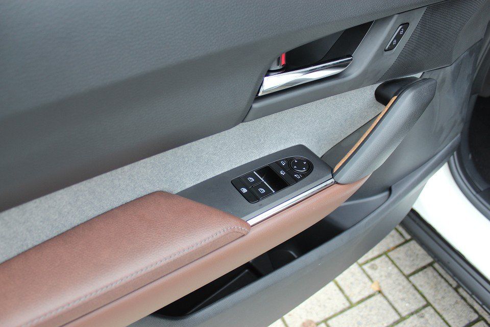 Fahrzeugabbildung Mazda MX-30 EV Advantage Industrial Vintage ELEKTRO NA