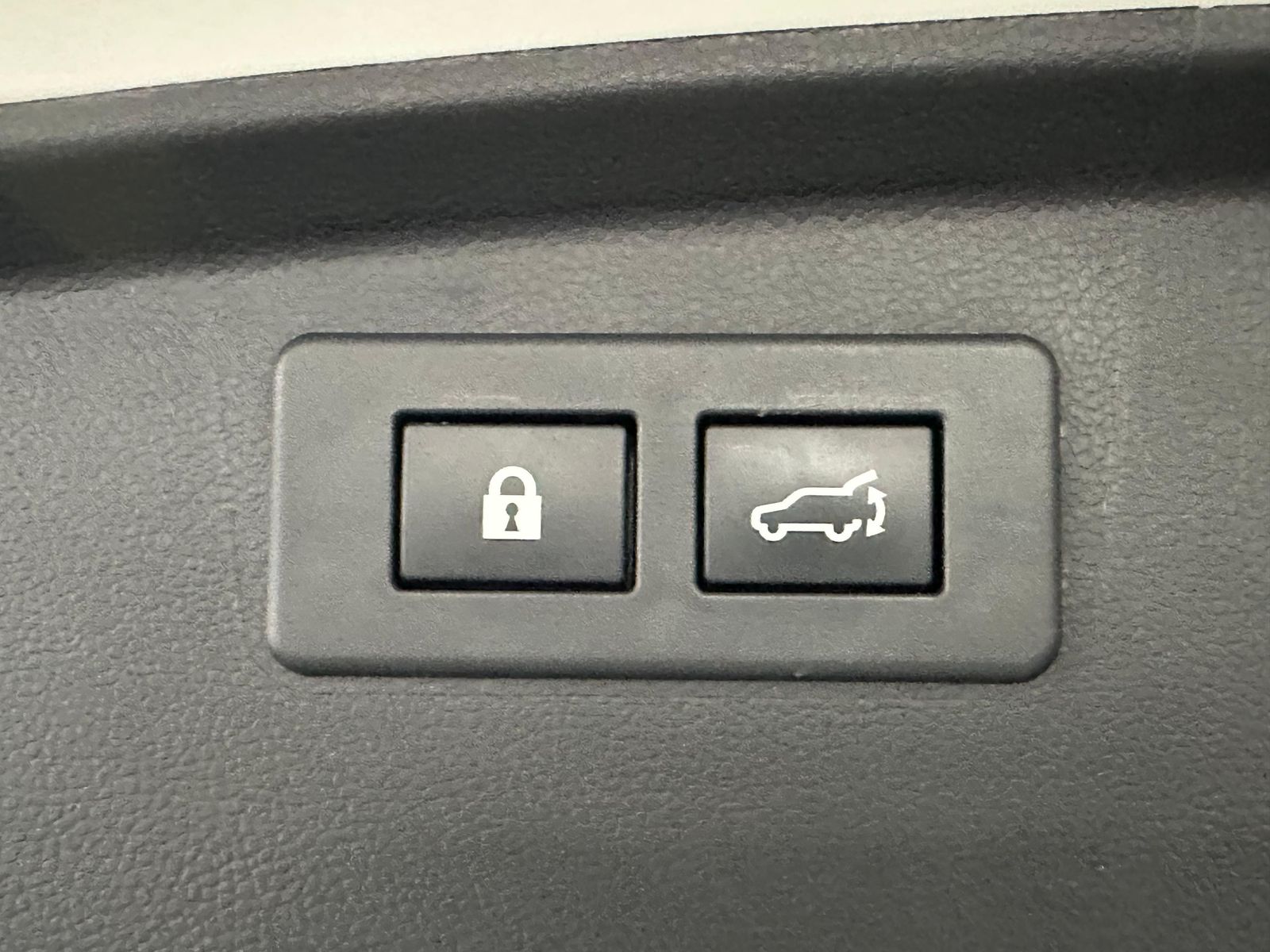 Fahrzeugabbildung Subaru Outback 2.5i Platinum EyeSight LED LEDER PANO TO