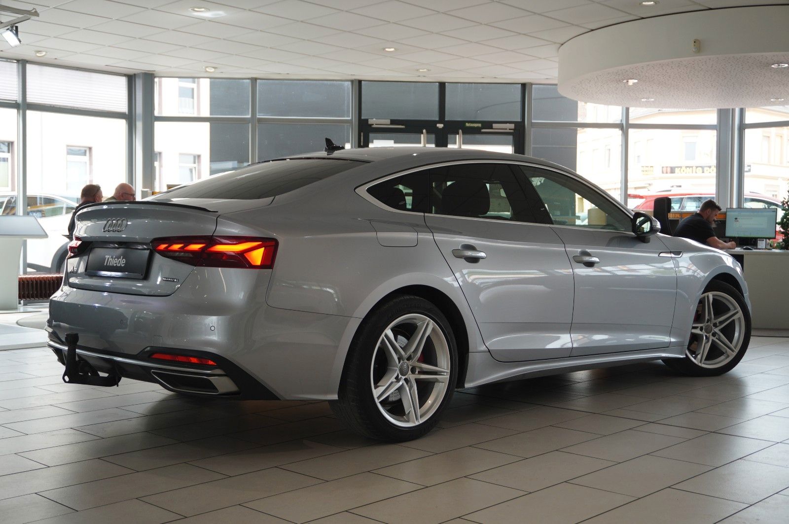 Fahrzeugabbildung Audi A5 Sportback 40 TDI QUATTRO NAVI/MATRIX/KAMERA