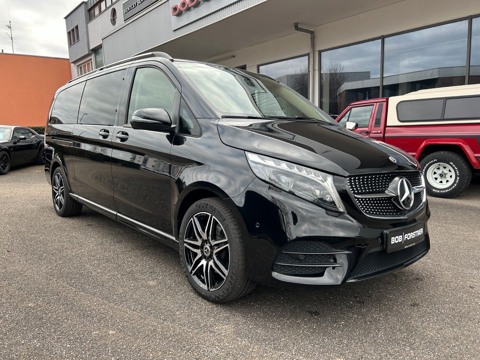MERCEDES-BENZ V 300 d 4Matic EDITION Extra Lang AMG Luftfeder