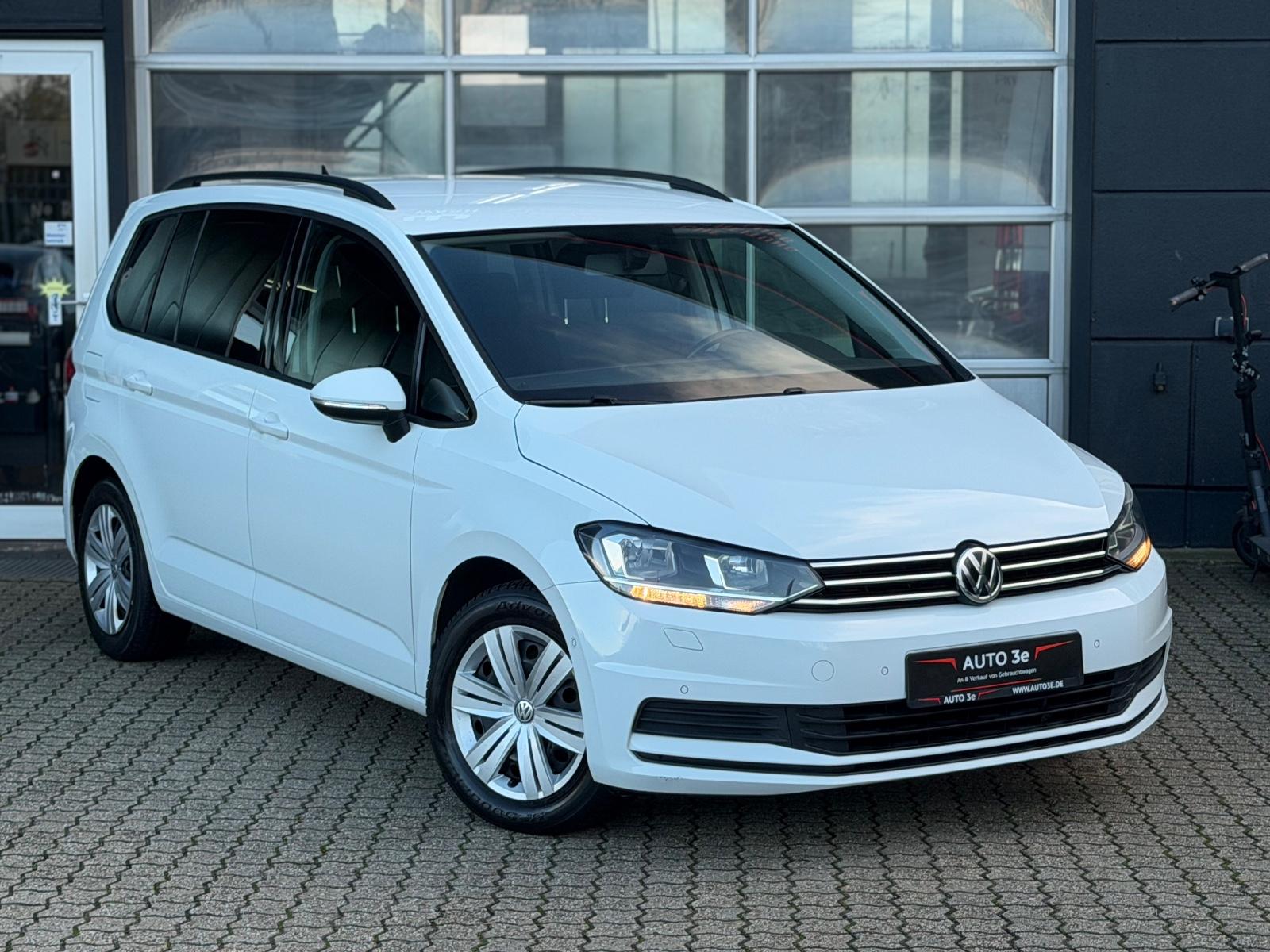 Volkswagen Touran Comfortline BMT 7.Sitzer Navi PDC Kamera