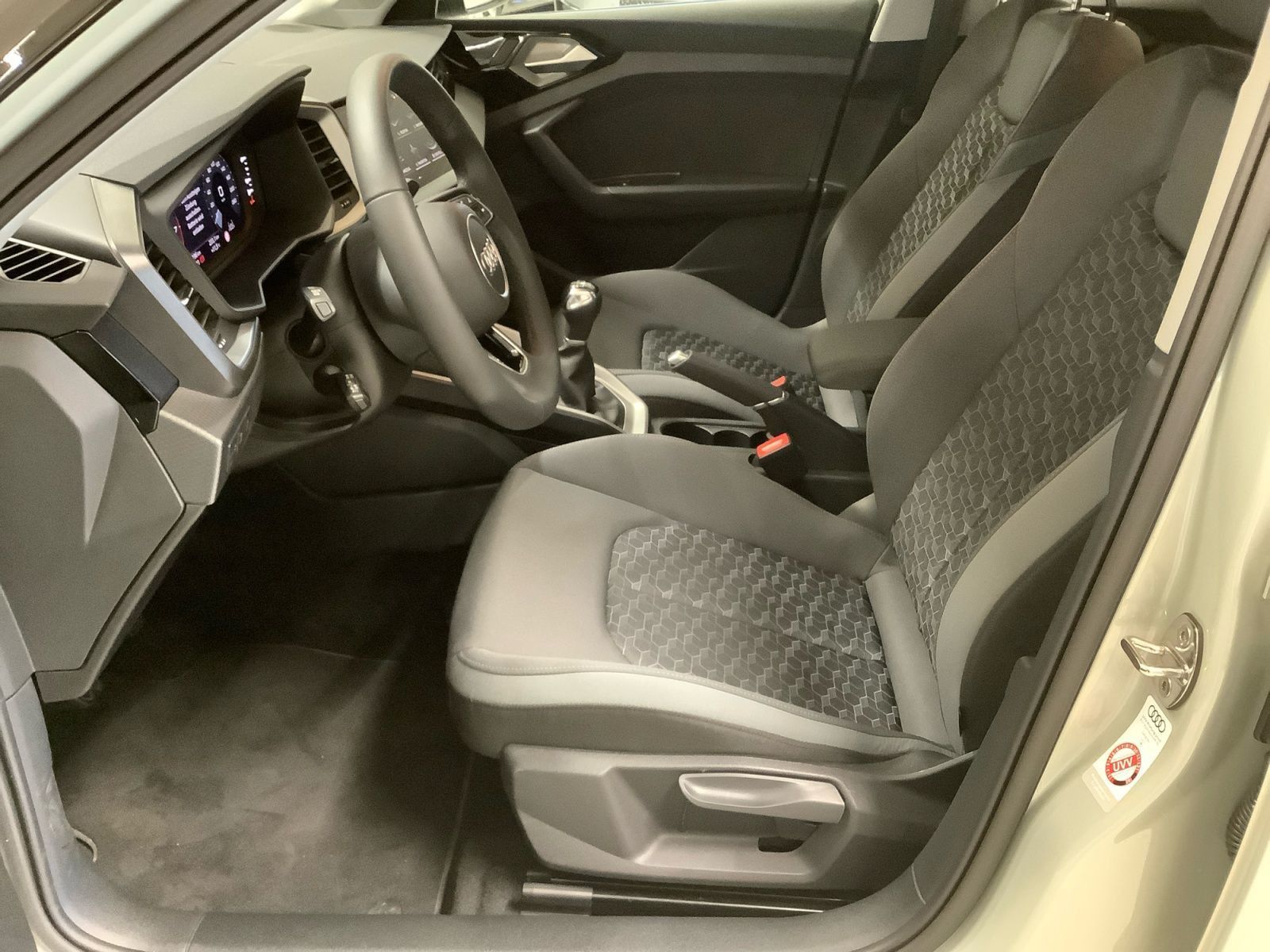 A1 Sportback advanced 25 TFSI,Navi Plus,PDC Plus