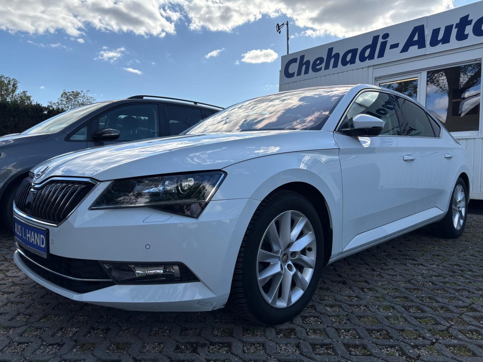 Skoda Superb Lim. Style/1Hand/Panorama/Schiebedach