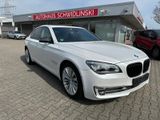 BMW 730d xDrive 3.0d  Leder Glasdach Head up 54258km - BMW 730: 730d