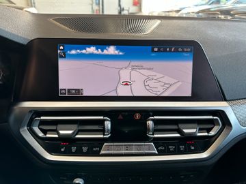 MYAUTOCENTER – Gebraucht- und Jahreswagen mit Werkstattservice in Pfaffenhofen BMW 330 d M Sport *Parkass*LED*Shadow*