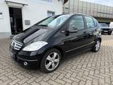 Mercedes-Benz A 160 A A 160 5-türig*Klima *PDC*Automatik*AHK - Mercedes-Benz A 160 in Braunschweig