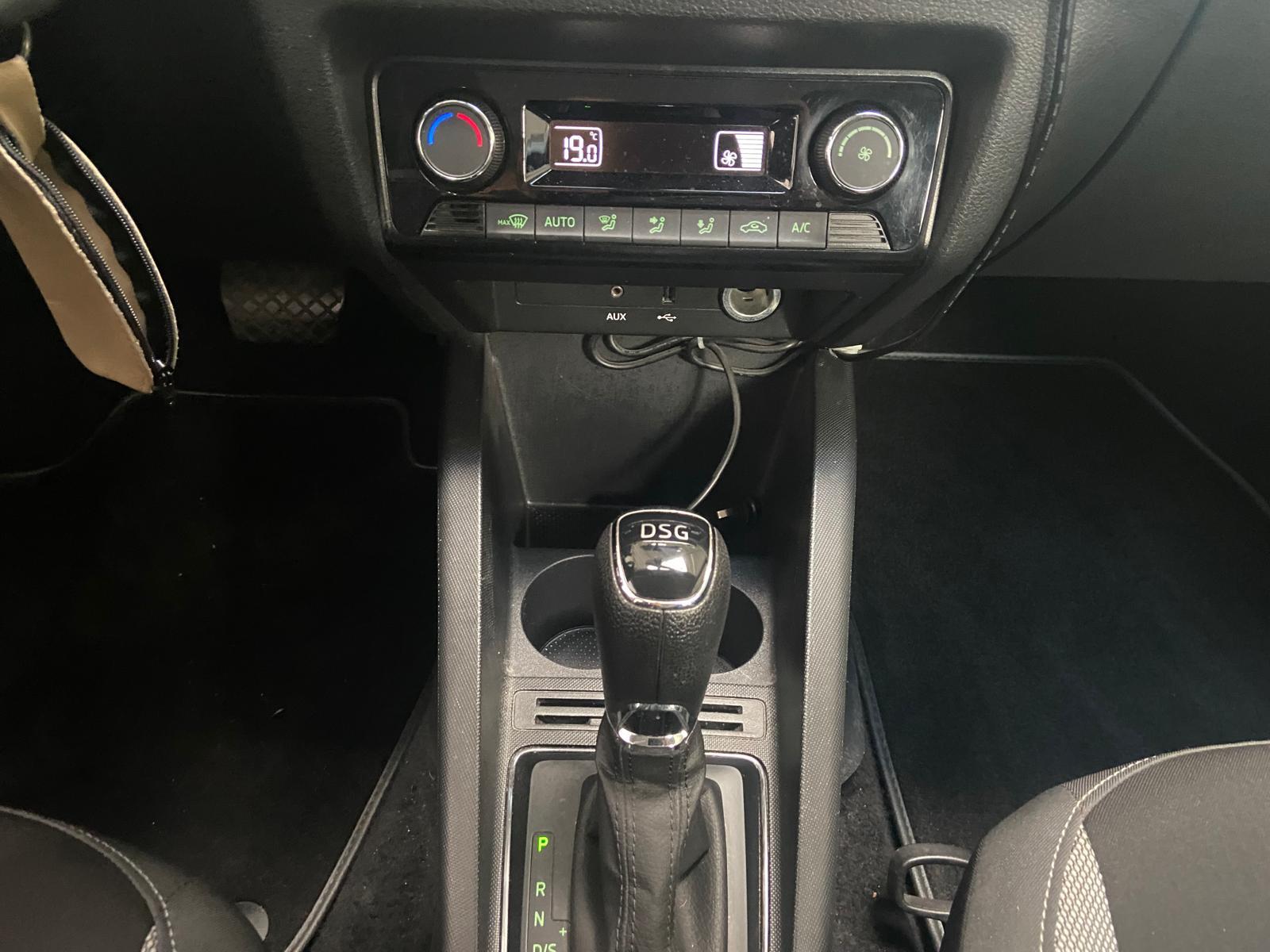 Skoda Fabia Ambition DSG KLIMA KAMERA PDC