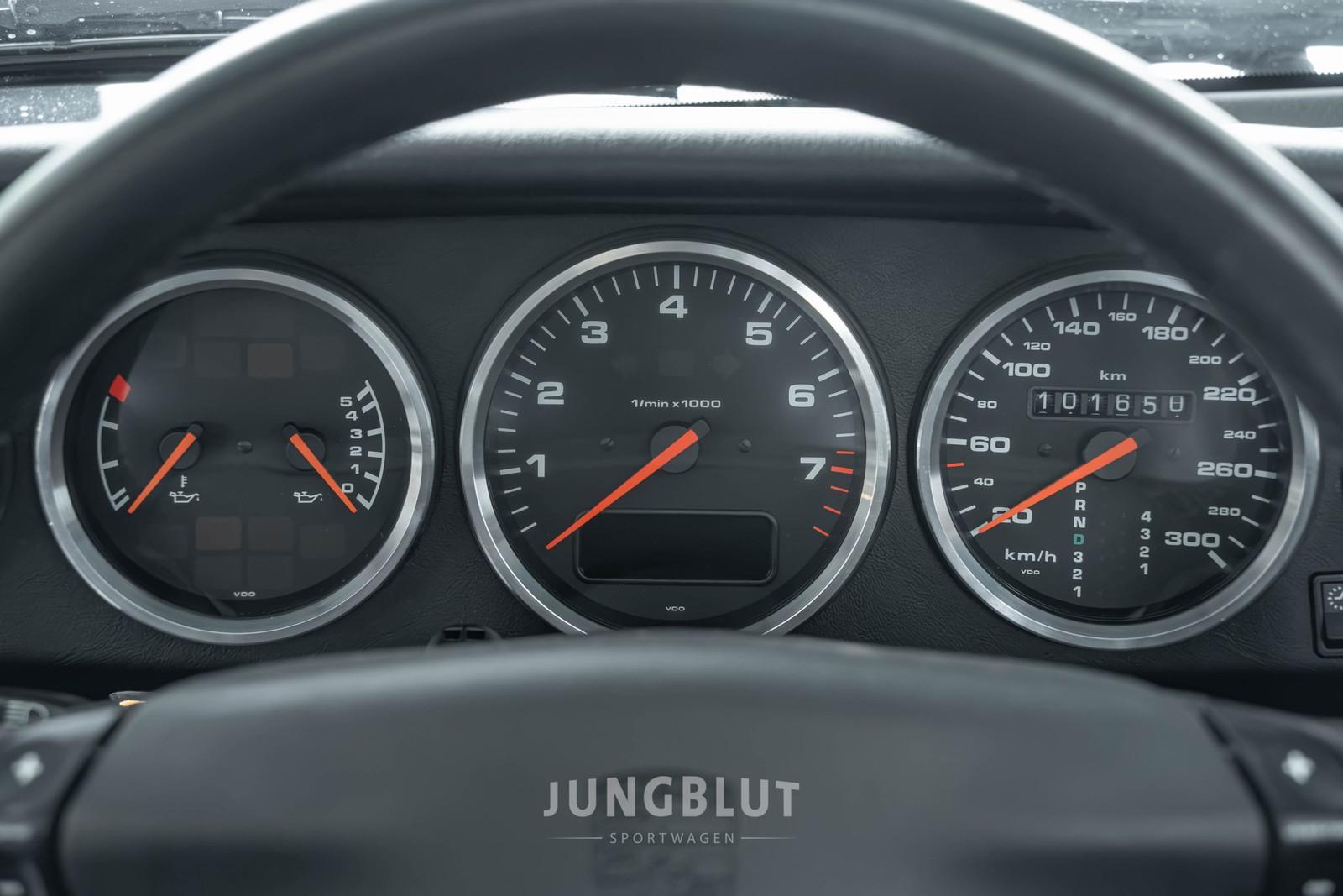 Porsche 993 Carrera Cabriolet, Tiptr. Deut. Auslieferung
