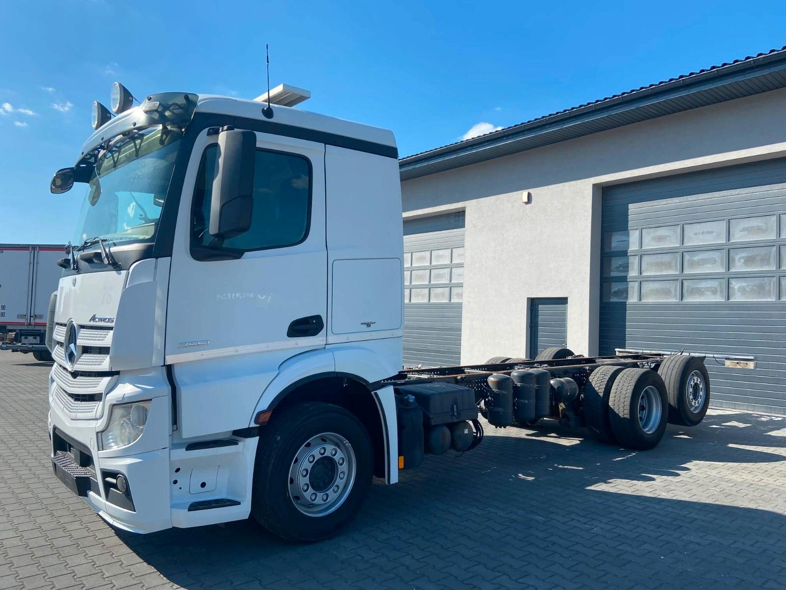 Mercedes-Benz ACTROS 2551  FAHRGESTELL