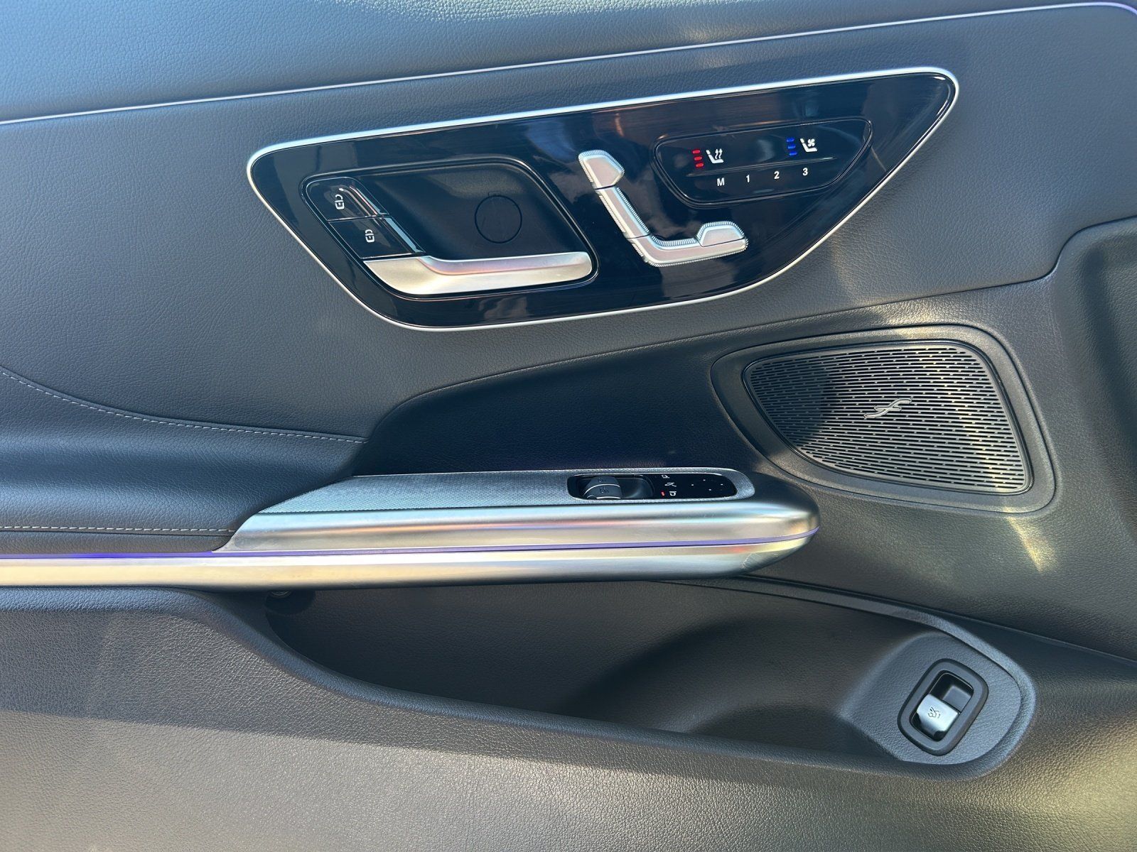 Fahrzeugabbildung Mercedes-Benz CLE 200 ENERGIZING+ Pano HAL Standhzg Memo KeyGo