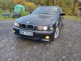 BMW E39 525d - BMW 525: E39 D