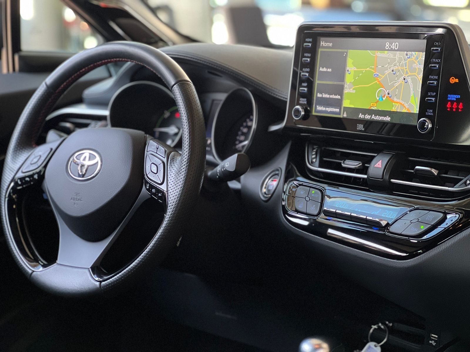 Fahrzeugabbildung Toyota C-HR Hybrid GR Sport AHK LED NAV SHZ ALU