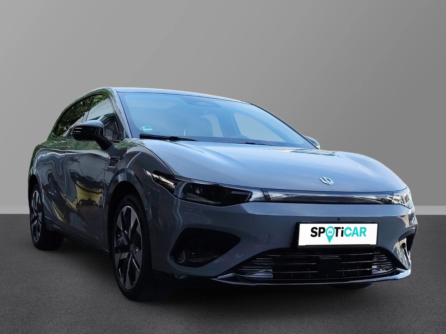Leapmotor B05 Design ProMax 67,1kWh Panorama 360°Kamera LE