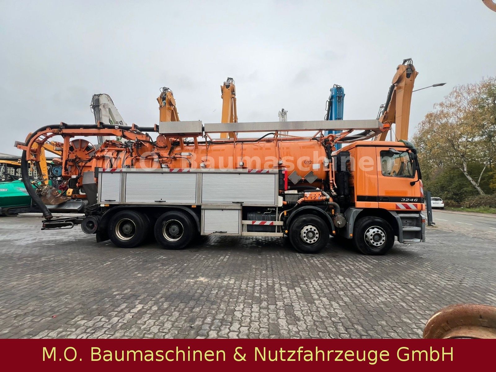 Fahrzeugabbildung Mercedes-Benz Actros 3246 / Saug & Spühlwagen / Kutschke D/NRW