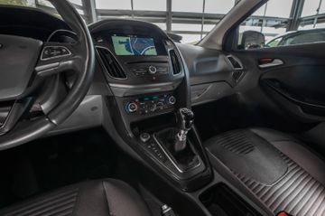 Bild 14 Ford Focus Turnier Titanium Navi Klimaauto. AHK 1,2T