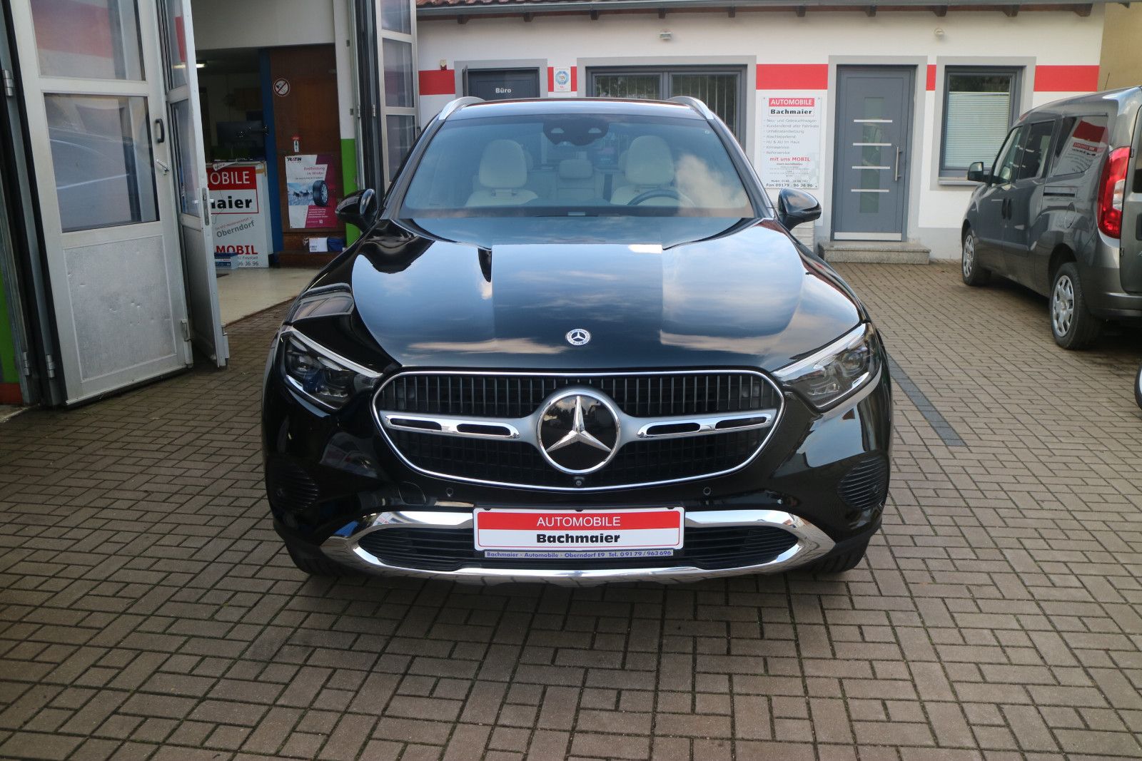 Mercedes-Benz GLC 400 e-4Matic-Avantgarde- PANO-AHK-elektr. imagem 2