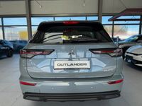 Mitsubishi Plug-in Hybrid Outlander - Vorschau Bild 7
