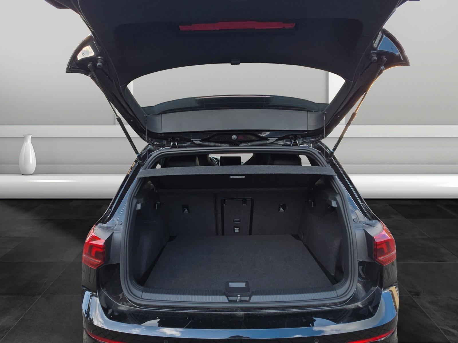 Volkswagen Golf VIII Lim.1.5TSI R-Line T.Leder Navi RFK ACC, миниатюра 20