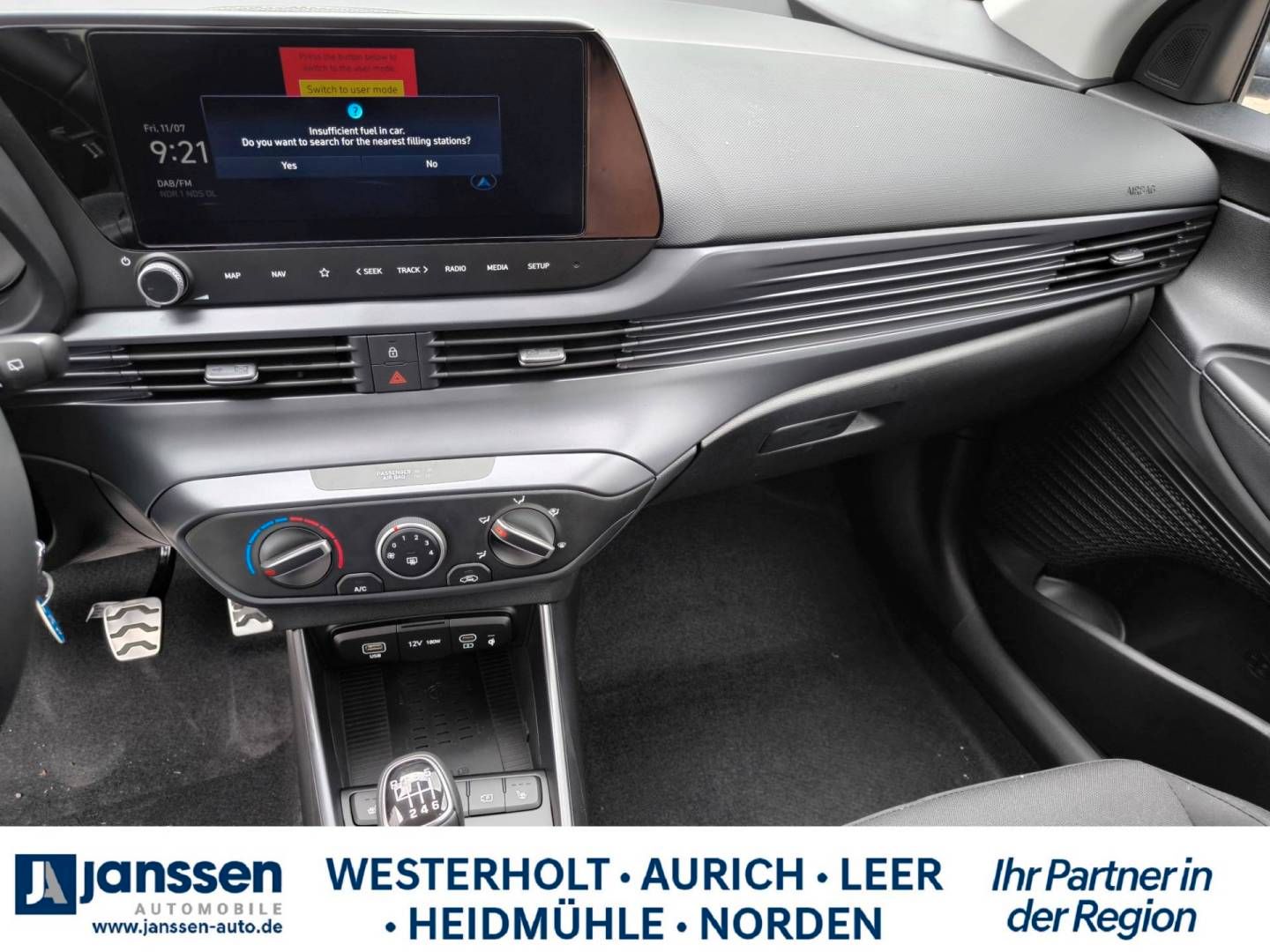 Fahrzeugabbildung Hyundai BAYON FL (MY25) 1.0 T-GDI (100 PS) 6-MT 2WD Tren