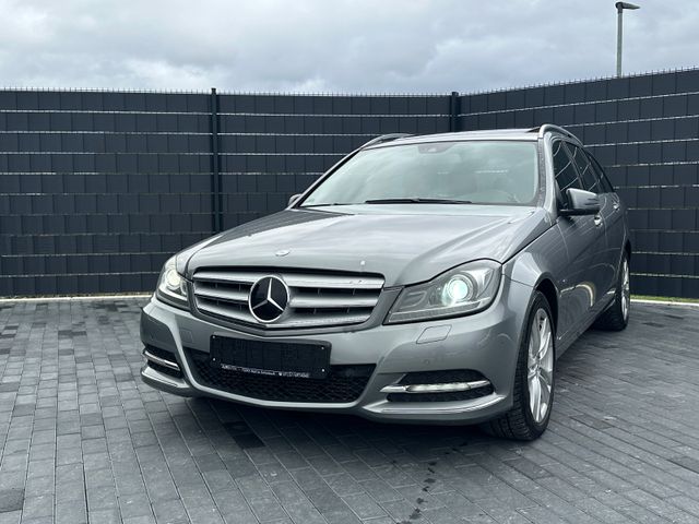 Mercedes-Benz C 300 T CDI 4M*AUTOMATIK*CAM*DISTR*SHD*LEDER*SHZ