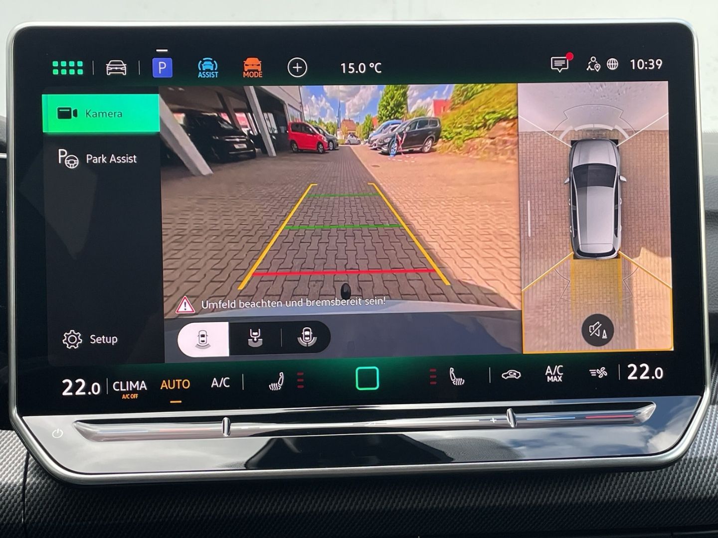 Golf VIII 1.5 eTSI DSG R-Line AHK/360°Kamera/HUD