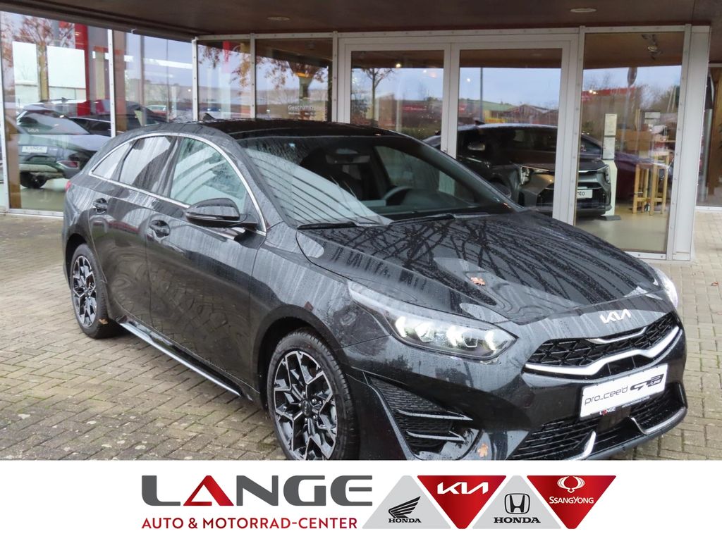 Kia pro cee'd / ProCeed