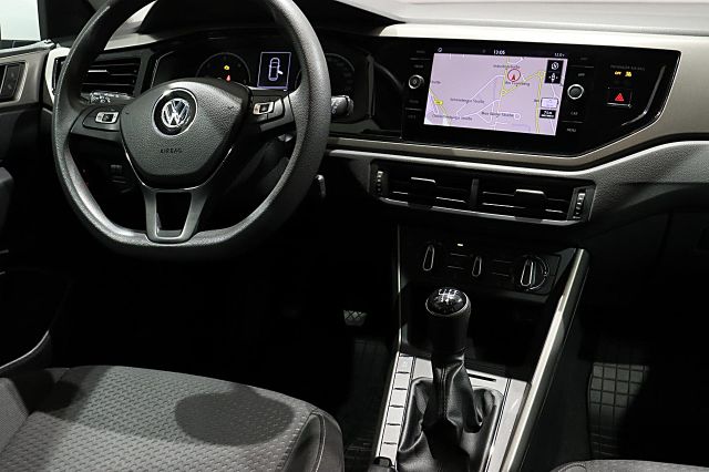 Polo Comfortline 1.6 TDI KLIMA NAVI SHZ BT USB Z