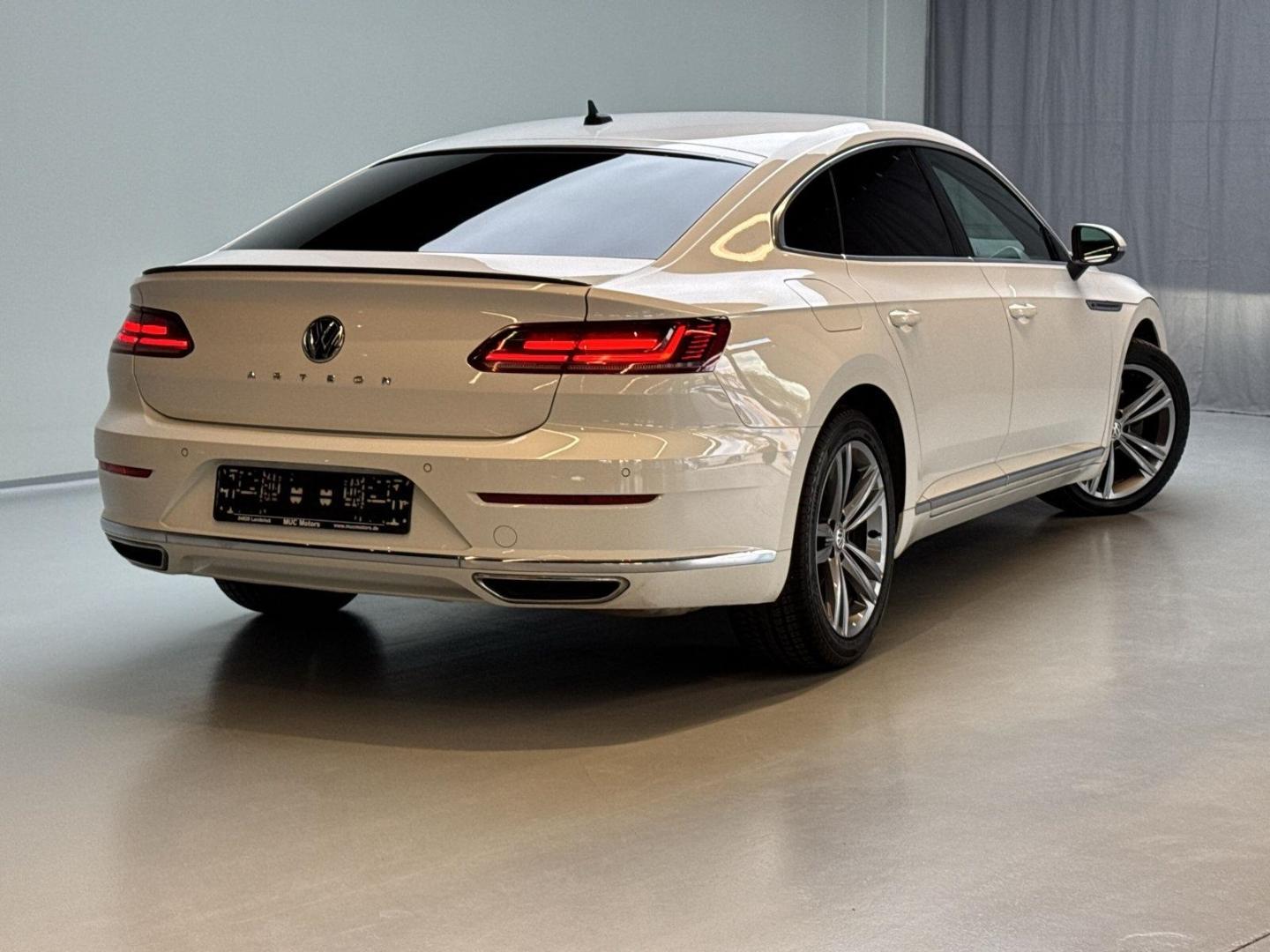 Volkswagen Arteon 2.0 TSI R-Line Leder DigCockpit Massage, миниатюра 2