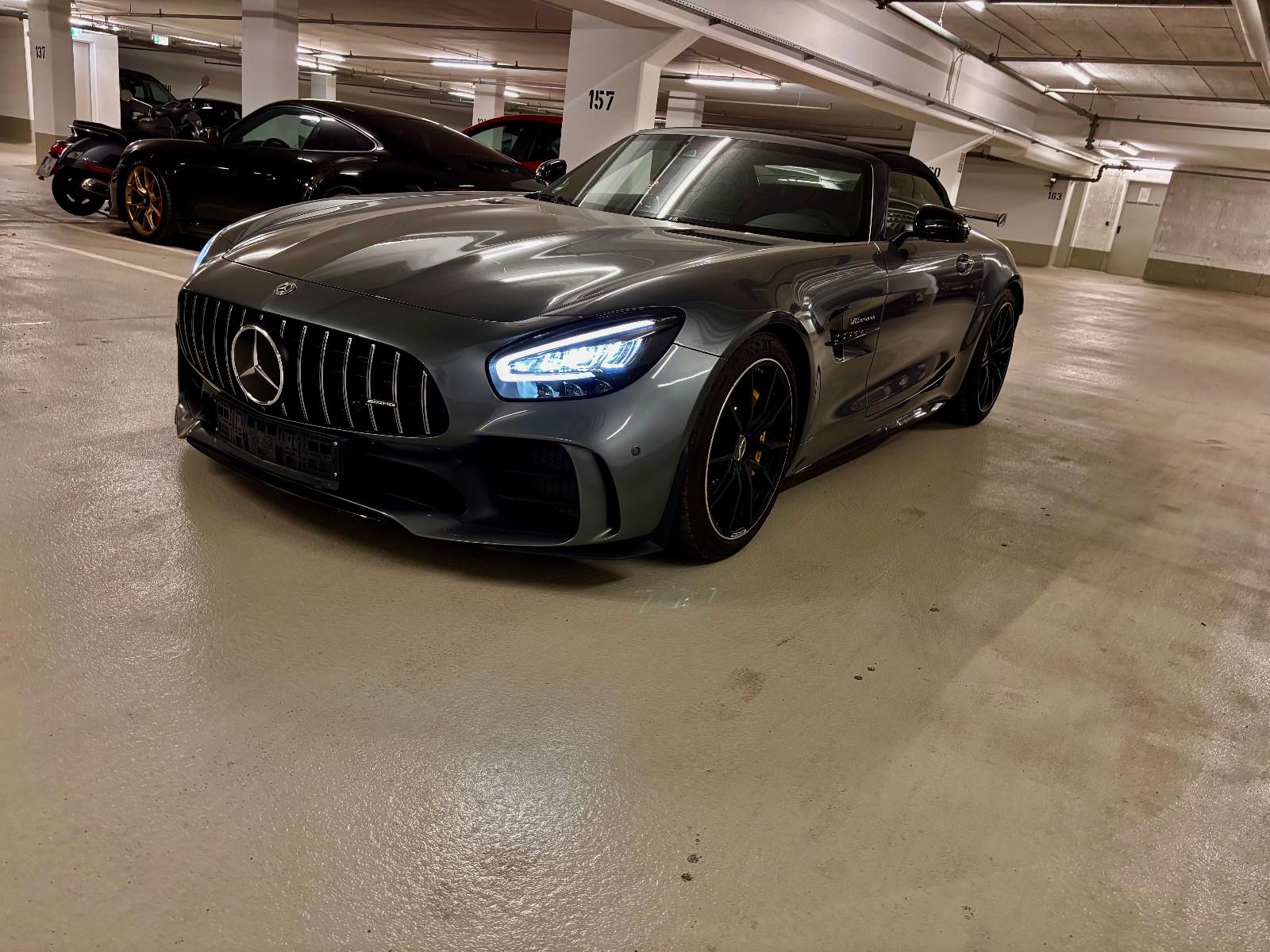 Mercedes-Benz AMG GT R Roadster 1 vor 750