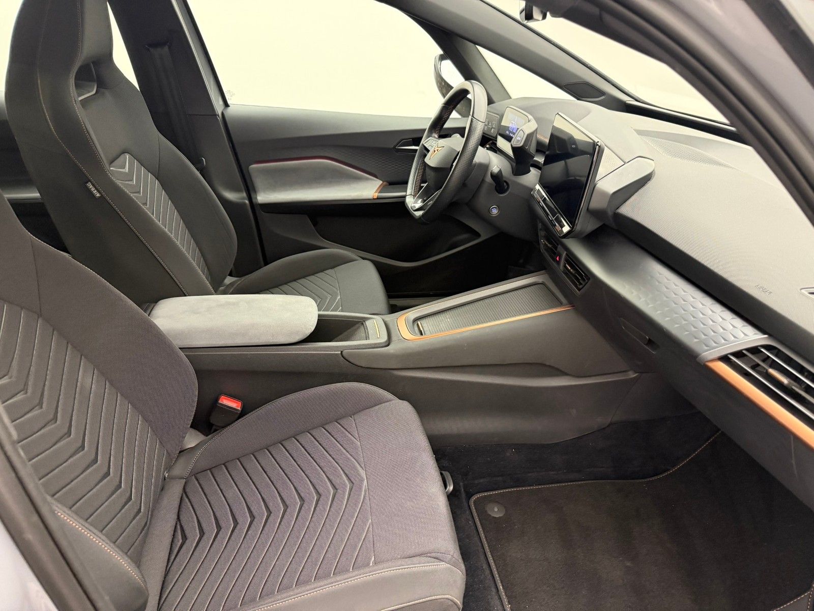 Cupra Born 204PS 58kW Garantie imagem 3