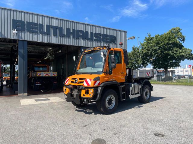 Mercedes-Benz Mercedes Benz Unimog U 427 Top Ausstat