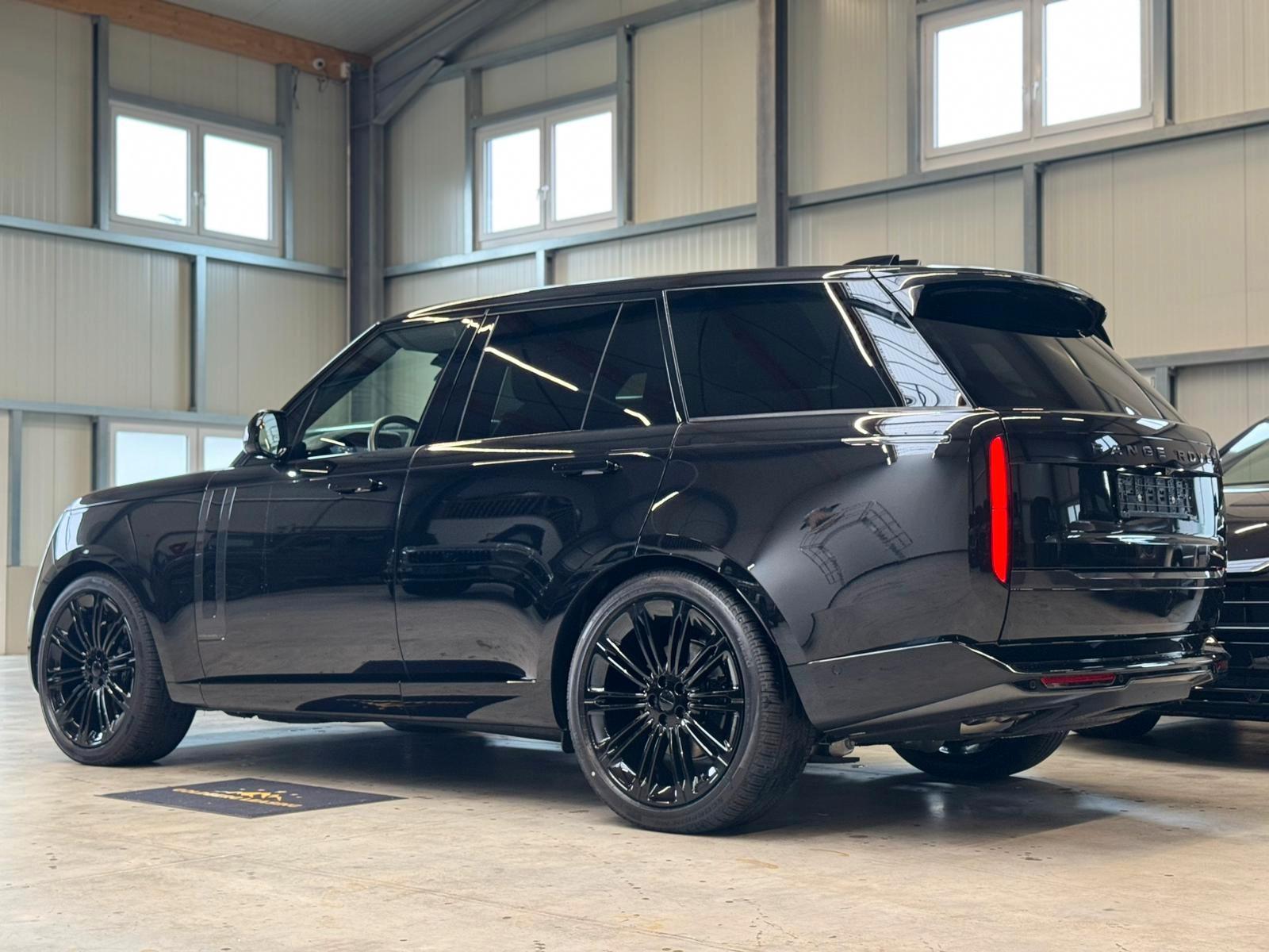 Land Rover RANGE ROVER D350 SWB AUTOBIOGRAPHY DVD COOL BOX