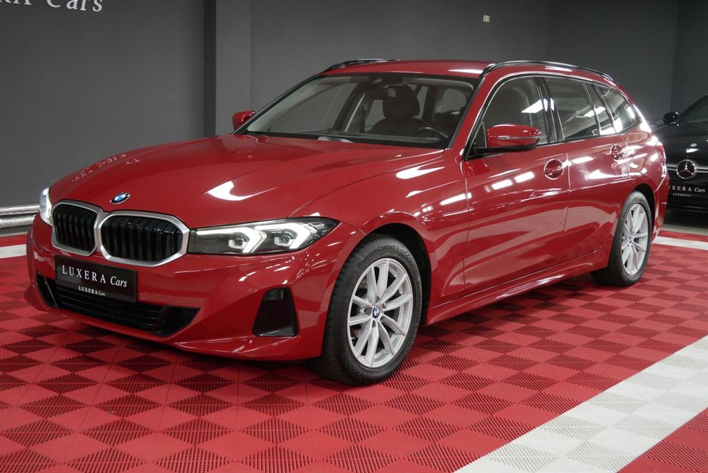 Image of BMW 320